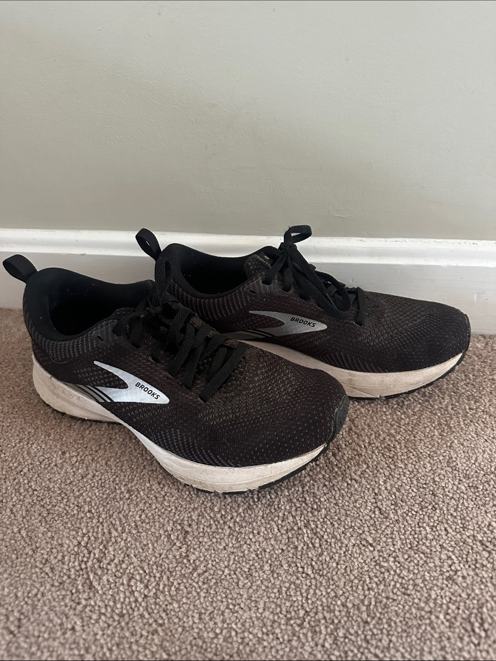 Brooks Black and White Revel 5 Women’s Running Sneakers